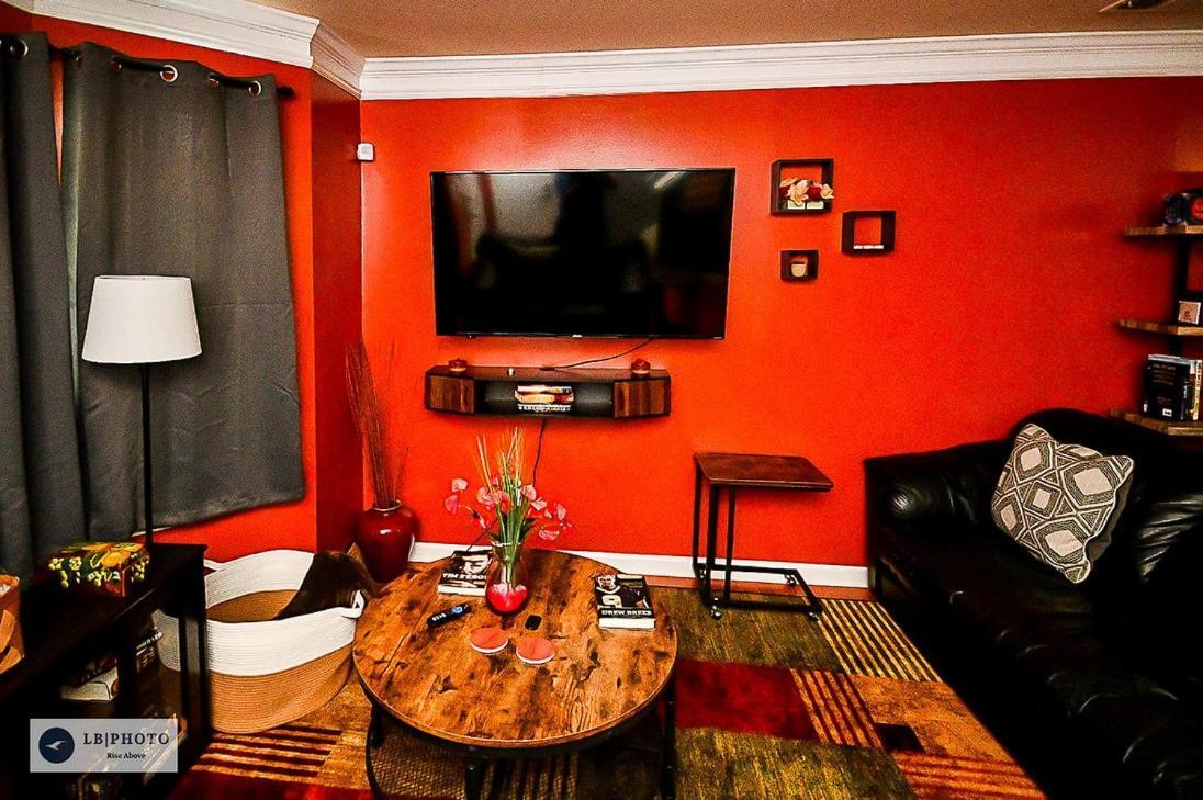 Amazing Large 3 Bed House With King Bed Less Than 10 Miles To Dtwn Atlanta Buitenkant foto