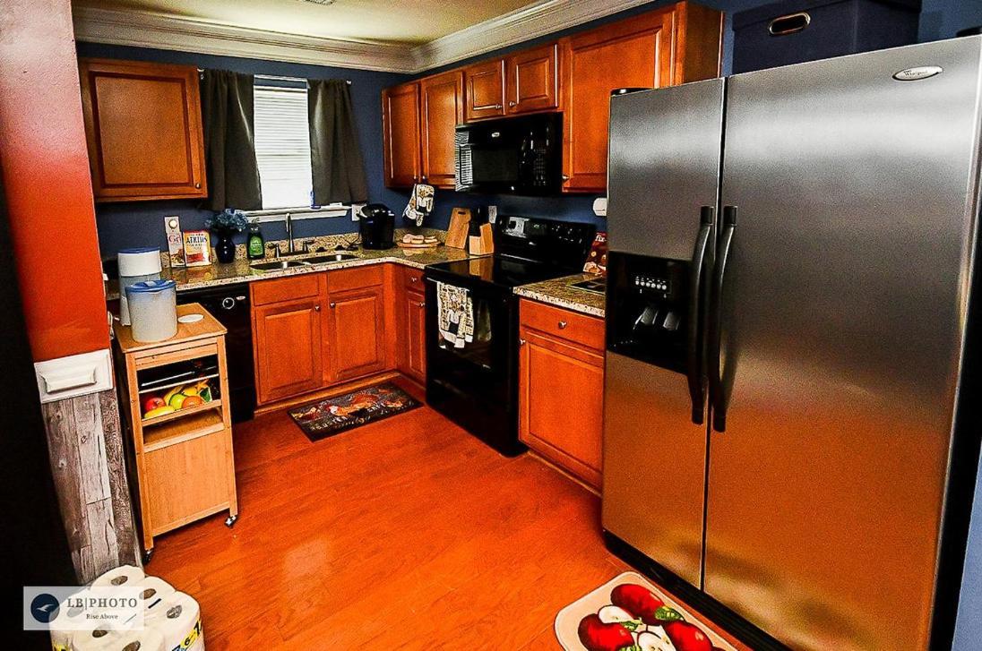 Amazing Large 3 Bed House With King Bed Less Than 10 Miles To Dtwn Atlanta Buitenkant foto