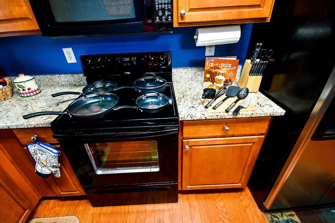 Amazing Large 3 Bed House With King Bed Less Than 10 Miles To Dtwn Atlanta Buitenkant foto
